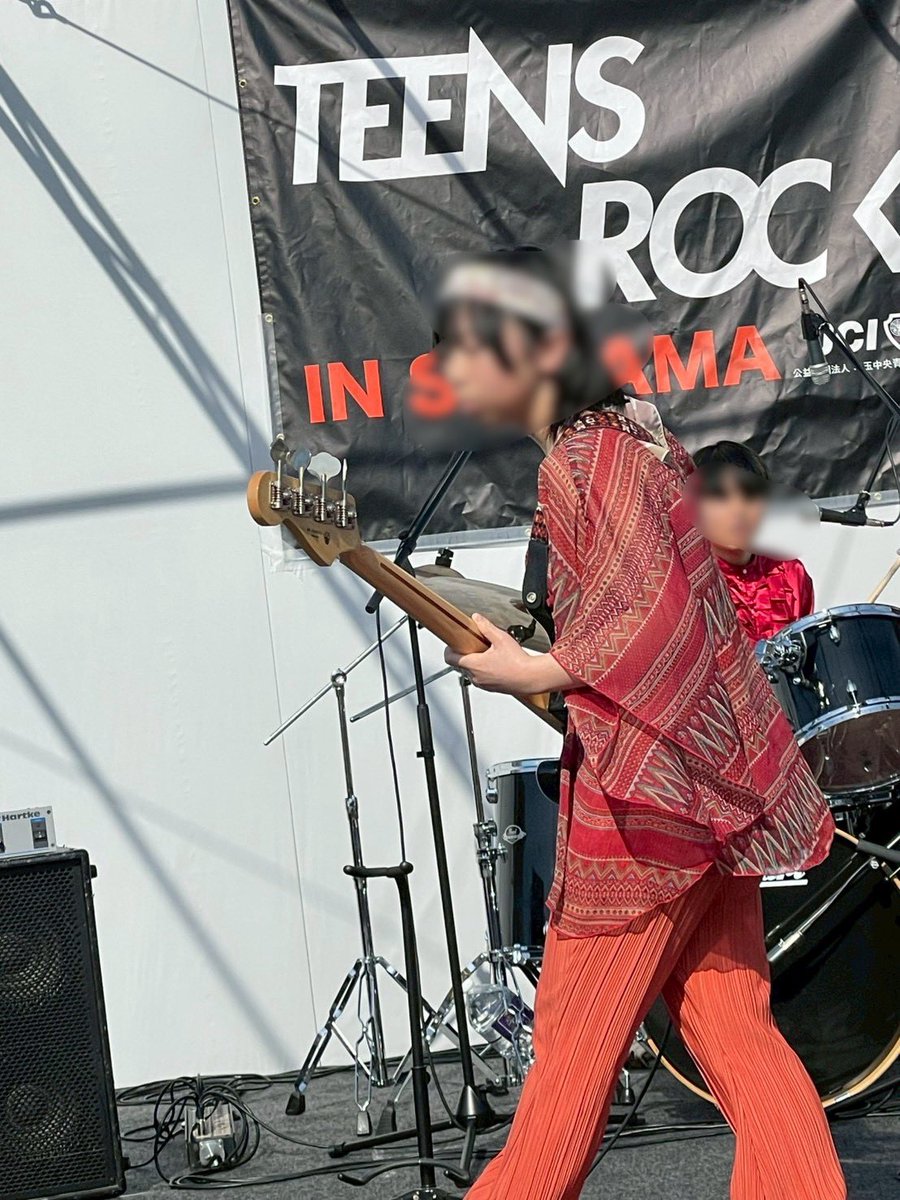 TG_K_ON's tweet photo. TeensRock in SAITAMA
レオ・エクスペリエンスが決勝まで行きましたが、惜しくも準グランプリ…
全力の演奏を見せてくれた3人に拍手😊
そして運営スタッフの皆さんに感謝😁 https://t.co/xLoSZooMXK
