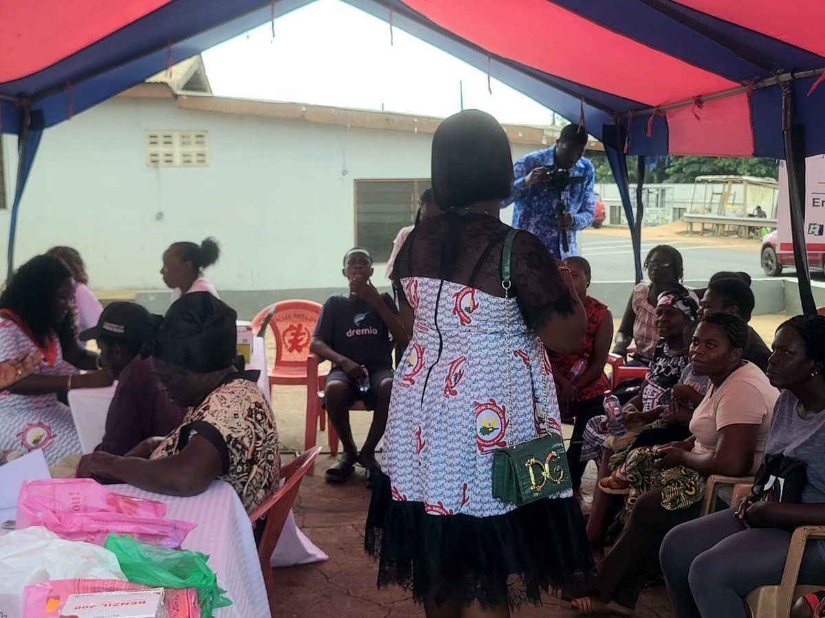 PSGhAshanti's tweet photo. Yesterday, the Pharmaceutical Society of Ghana (@Official_PSGH ) pursued its agenda of enrolling 900+ Lives onto NHIS at Amanorkrom. 

The 90th anniversary celebration continues! #PSGhAt90 #PSGhAshanti #AskYourPharmacist https://t.co/HTMt12BVcz