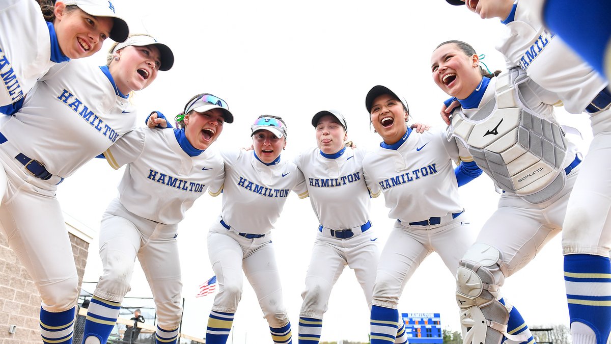HamCollSports's tweet image. Softball schedule change: @HamCollSoftball hosts Tufts with Game 1 starting at 11 a.m. instead of noon on Saturday, May 2.
#LetsGoBlue
📸Joshua D. McKee