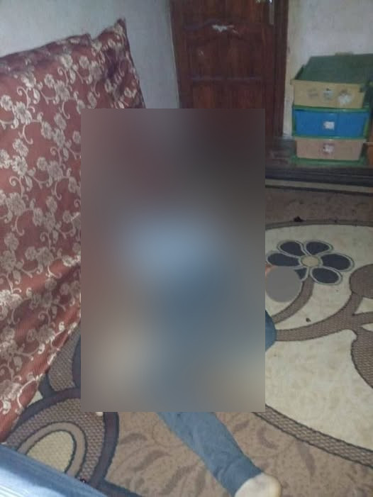 QalaatAlMudiq's tweet image. #Syria: Homs &amp;amp; Hama provinces witnessed an uptick in assassinations past ~36 hours with 4 dead documented.

2 men were executed in their homes in Talkalakh countryside and a 3rd one was shot dead in Ain Kurum (Ghab) - all Alawites. 

3rd one is claimed to have been a former NDF