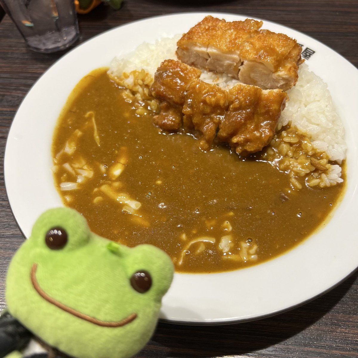 こばやん tweet media