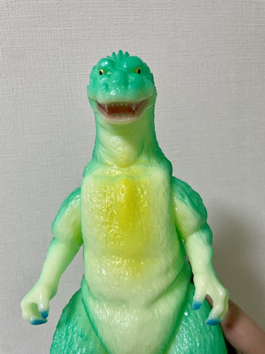 ろだん tweet media