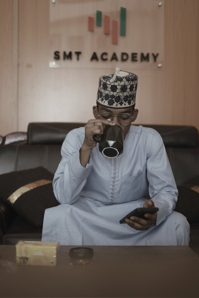 alious_SM's tweet photo. Pray. Eat. Trade. Sleep. Repeat.
#smfamily https://t.co/YFpoh106ne