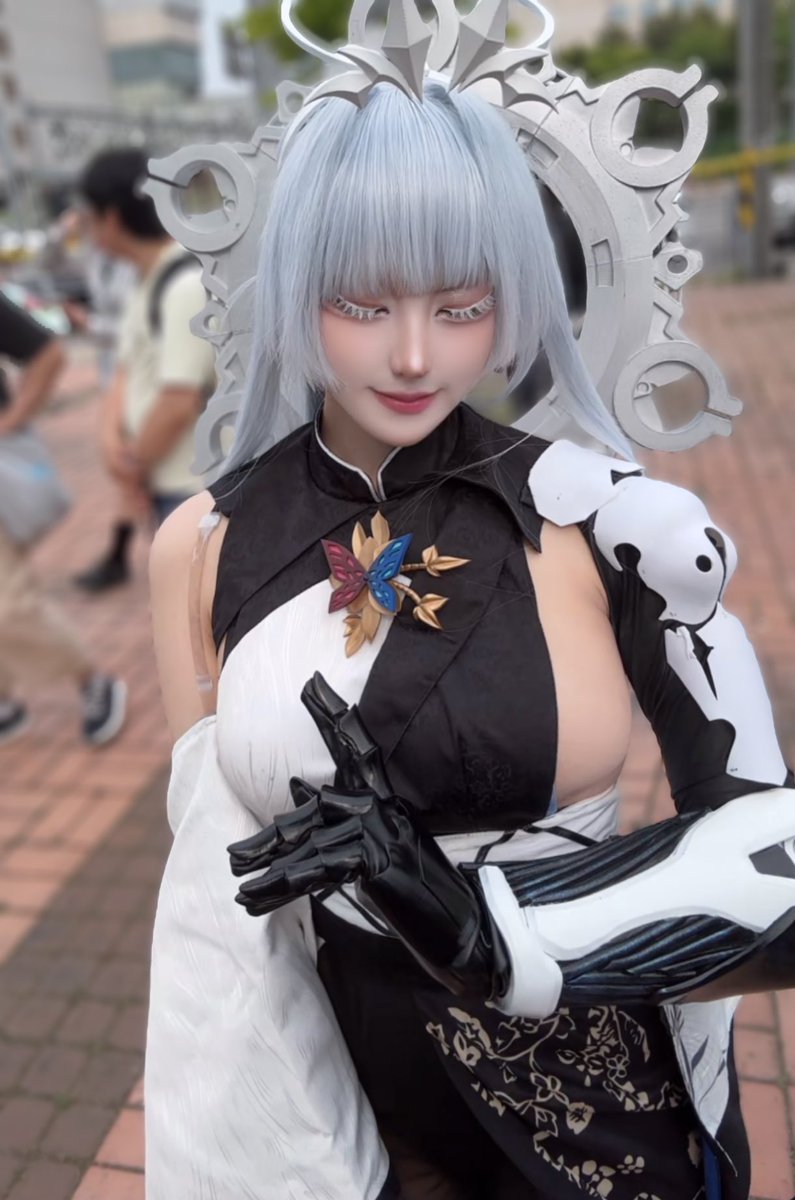 ri_appleseed's tweet photo. 하루 종일 명상…. 명상……
Meditation all day..🪷

#NIKKEcosplay https://t.co/JxTeatjKoK