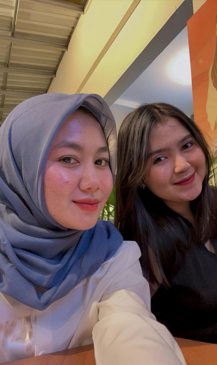 Panggil aku via tweet media