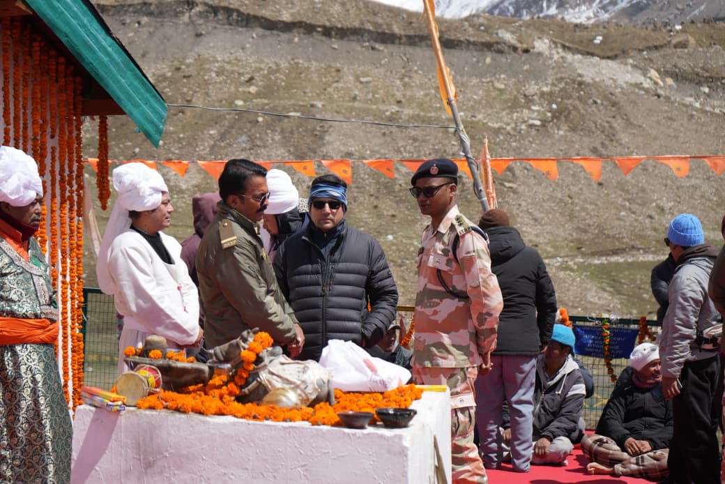 DIPR_UK's tweet image. आस्था और श्रद्धा के प्रतीक आदि कैलाश के कपाट  विधि-विधान और परंपराओं के साथ खुलने के साथ ही यात्रा का विधिवत रूप से शुभारंभ हो चुका है।
#AdiKailash
#Pithoragarh
#Uttarakhand