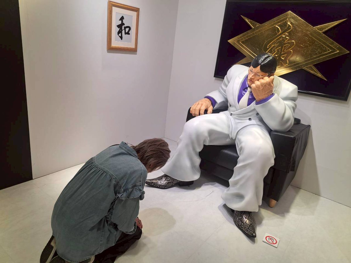 かつらこ tweet media
