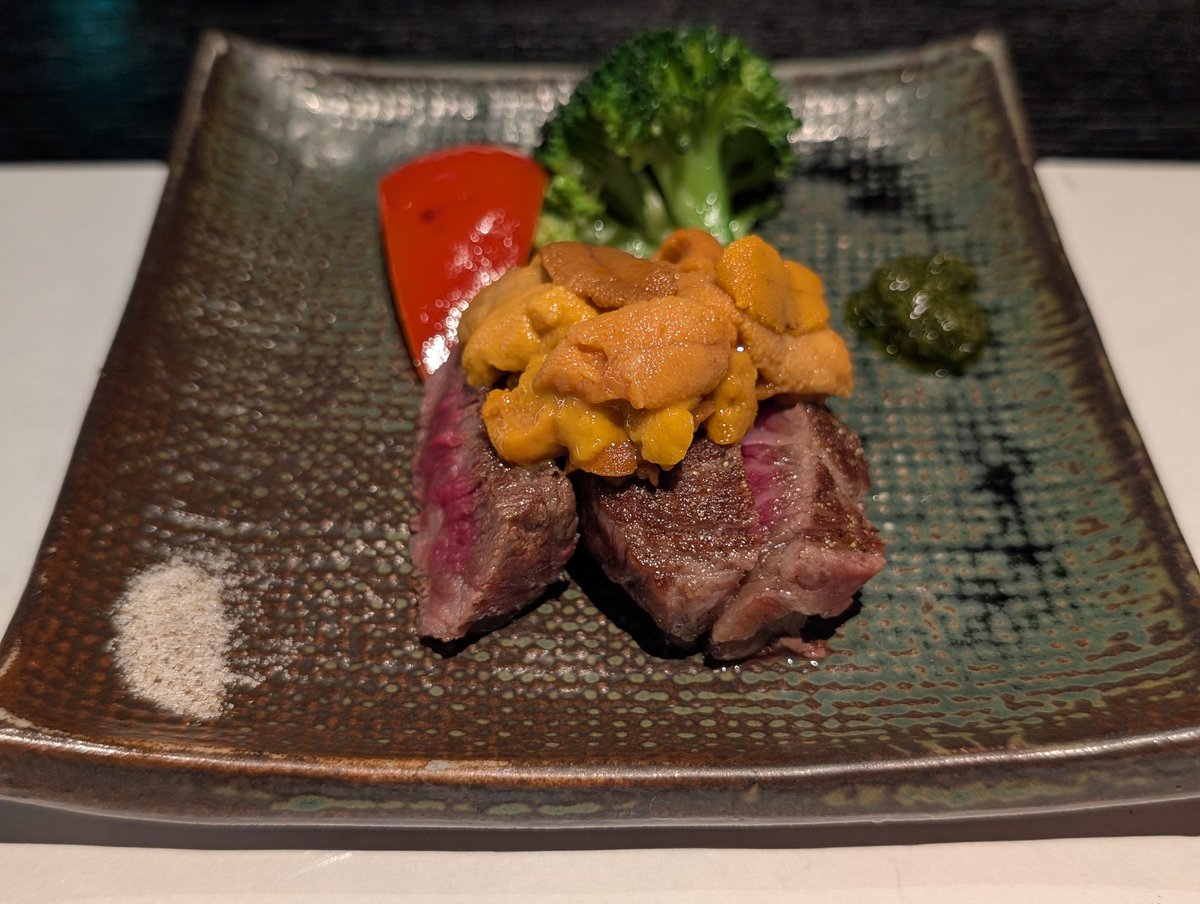 ha_chi1111's tweet photo. 記念日にいい中華行ってきた🤤 https://t.co/KSh0SQR7ry