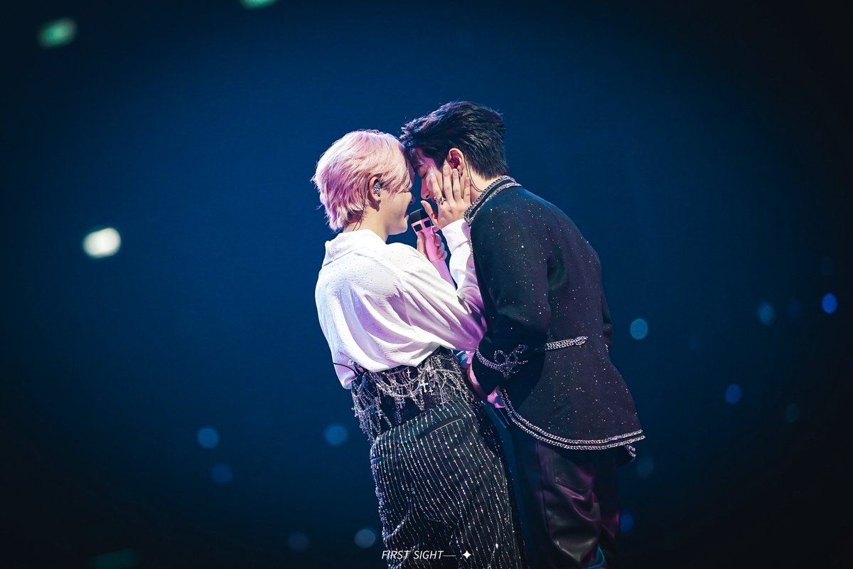 𝘍𝘐𝘙𝘚𝘛 𝘚𝘐𝘎𝘏𝘛── .✦ tweet media