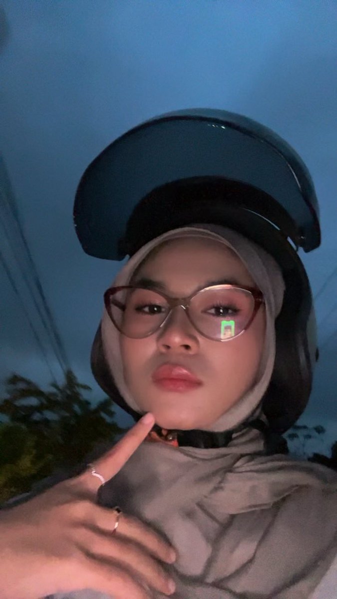 Ayu Aspita tweet media