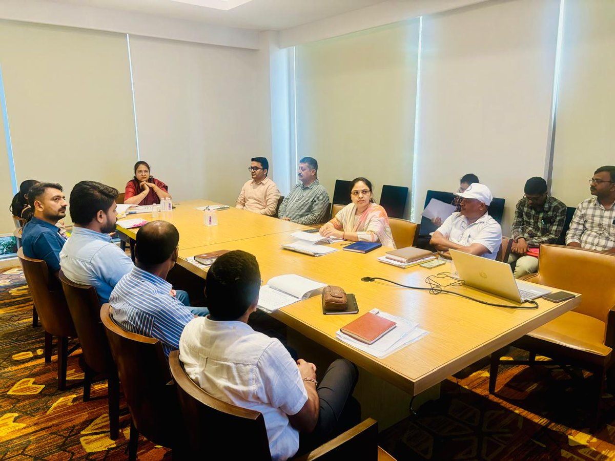 Collector & DM Navsari tweet media
