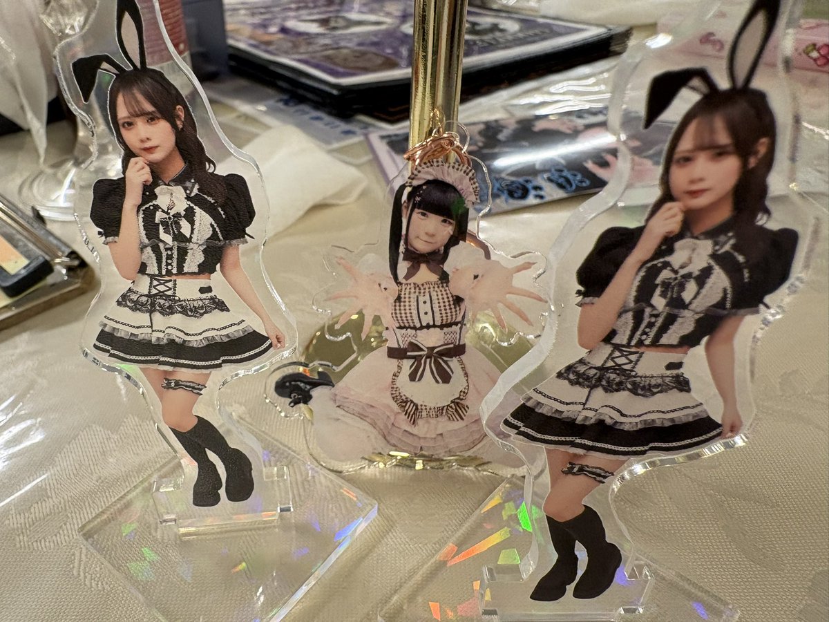 チェキもとっても、、、こわwwwけどかわい😉遠隔の分も受け取り
