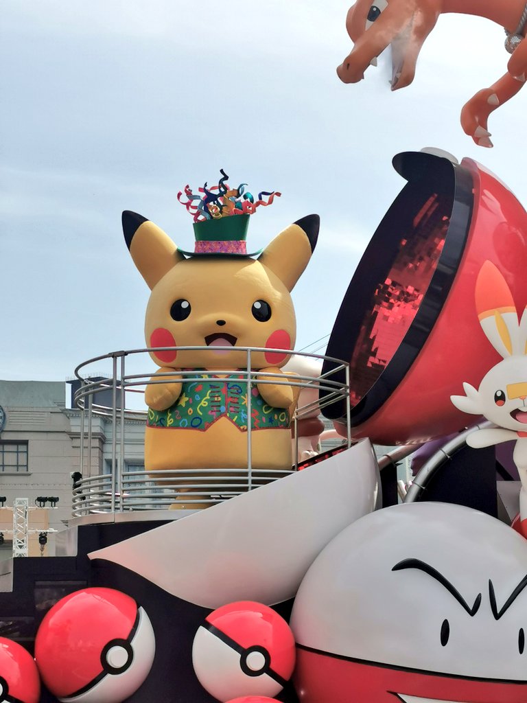 4月は1回も行かなかったので久しぶりのユニバ
4Dの出口に櫻井さん達のサインが飾られてた！
全然揺れを感じなかったけど、ちょうどアトラク乗り終わったタイミングで地震速報きてビックリした👀