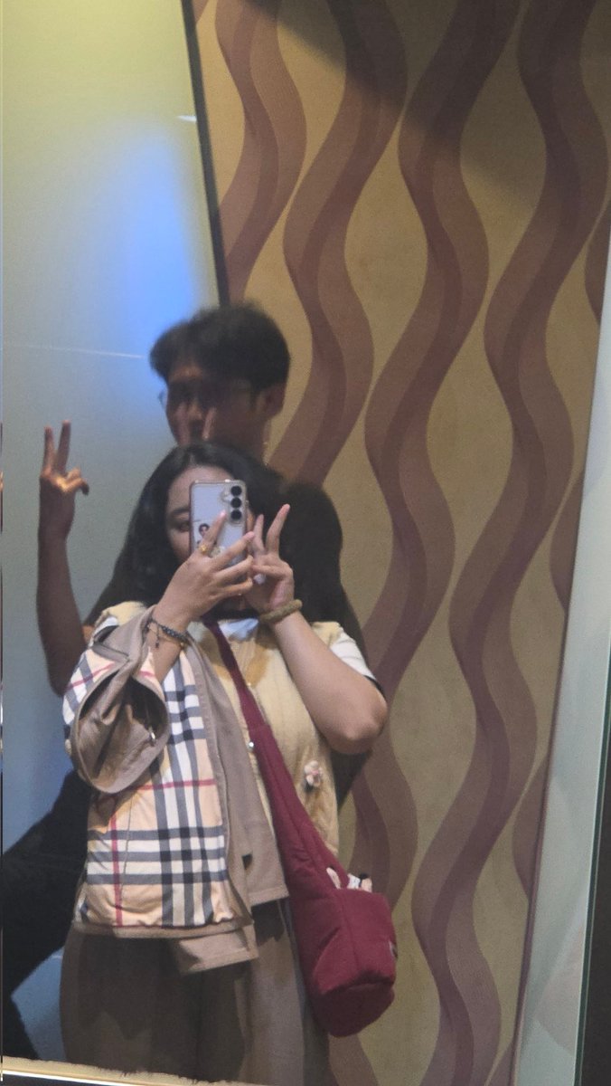 127blackclouds's tweet photo. LUPA BIKIN VIDEO KARAOKE https://t.co/mA0WSH5KiX