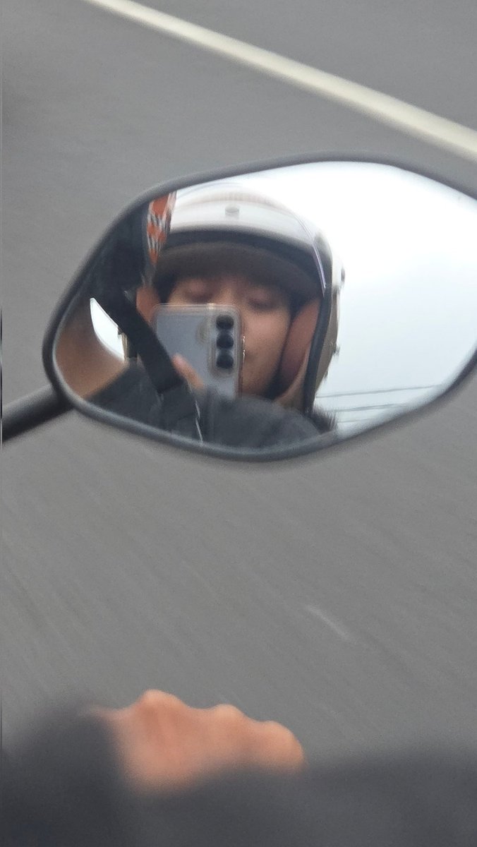 127blackclouds's tweet photo. LUPA BIKIN VIDEO KARAOKE https://t.co/mA0WSH5KiX