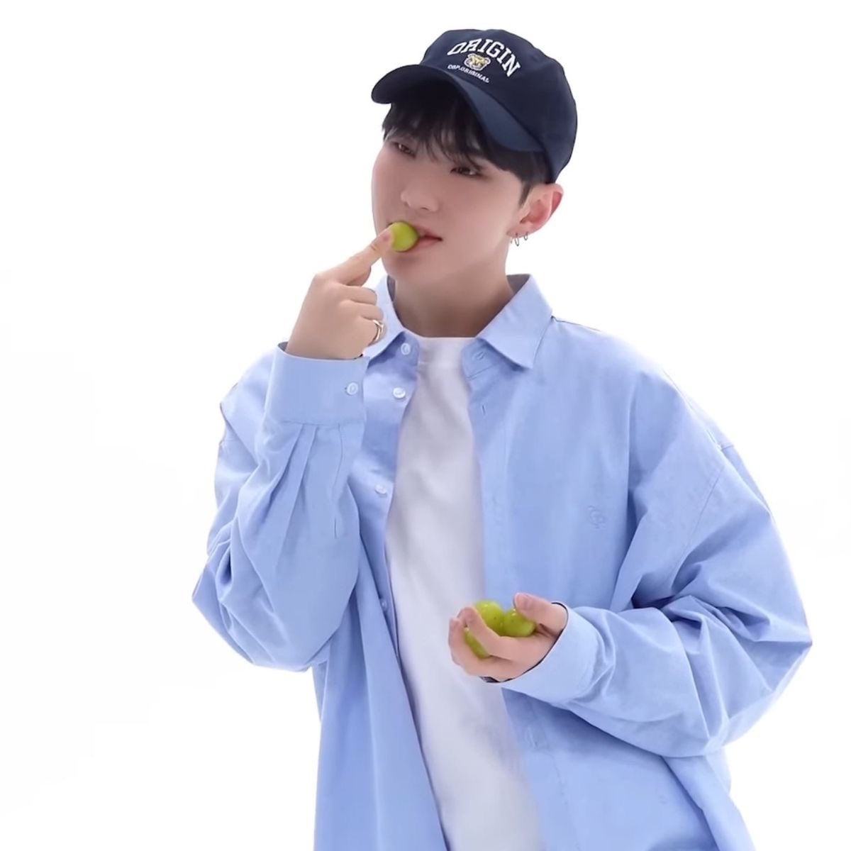 이오 tweet media