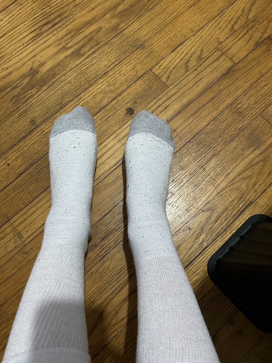 Str8AlphaB's tweet photo. Sniff em boys 😈 https://t.co/Zy8Nvs9P60