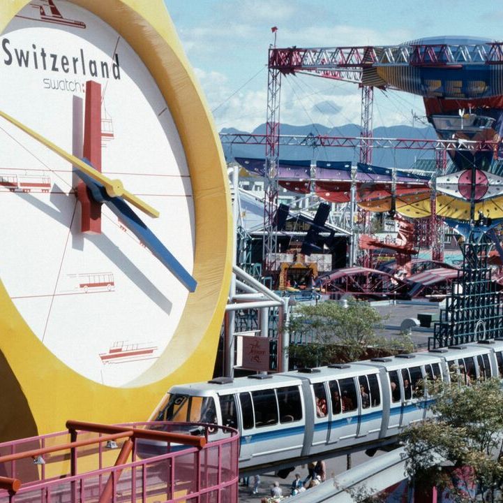 CraigBaird's tweet photo. On May 2, 1986, Expo 86 opened.
The second World's Fair to be held in Canada, it showcased Vancouver to the world and its success helped lead to the 2010 Winter Olympics.
This is the story of Expo 86!

📸 Vancouver Public Library

🧵 1/12 https://t.co/dqvB0b0mJO