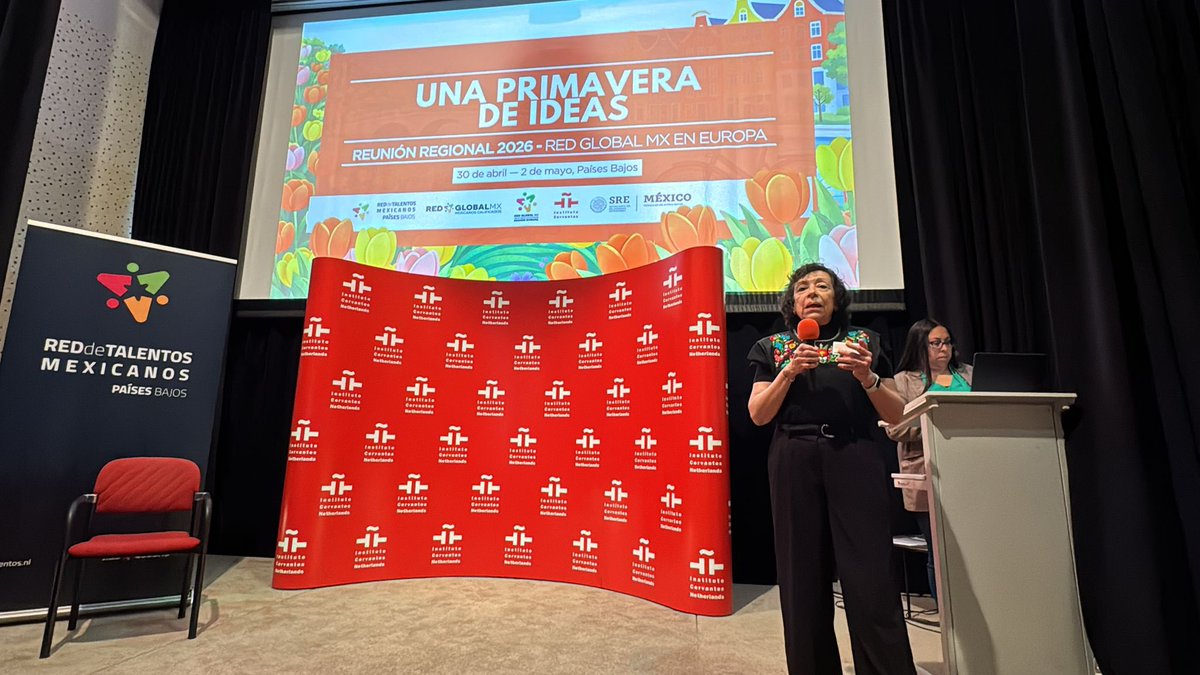 RGMXEuropa's tweet photo. 🌷Reunión Regional #RGMX #Europa #Utrecht ✨@MarthaRdTNL de @RdTM_NL se encargó de moderar y presentar los resultados de la mesa de trabajo de #gobernanza. En esta se discutieron los criterios de colaboración entre capítulos, regiones y con las entidades públicas. @SRE_mx https://t.co/kyBjrHruPZ