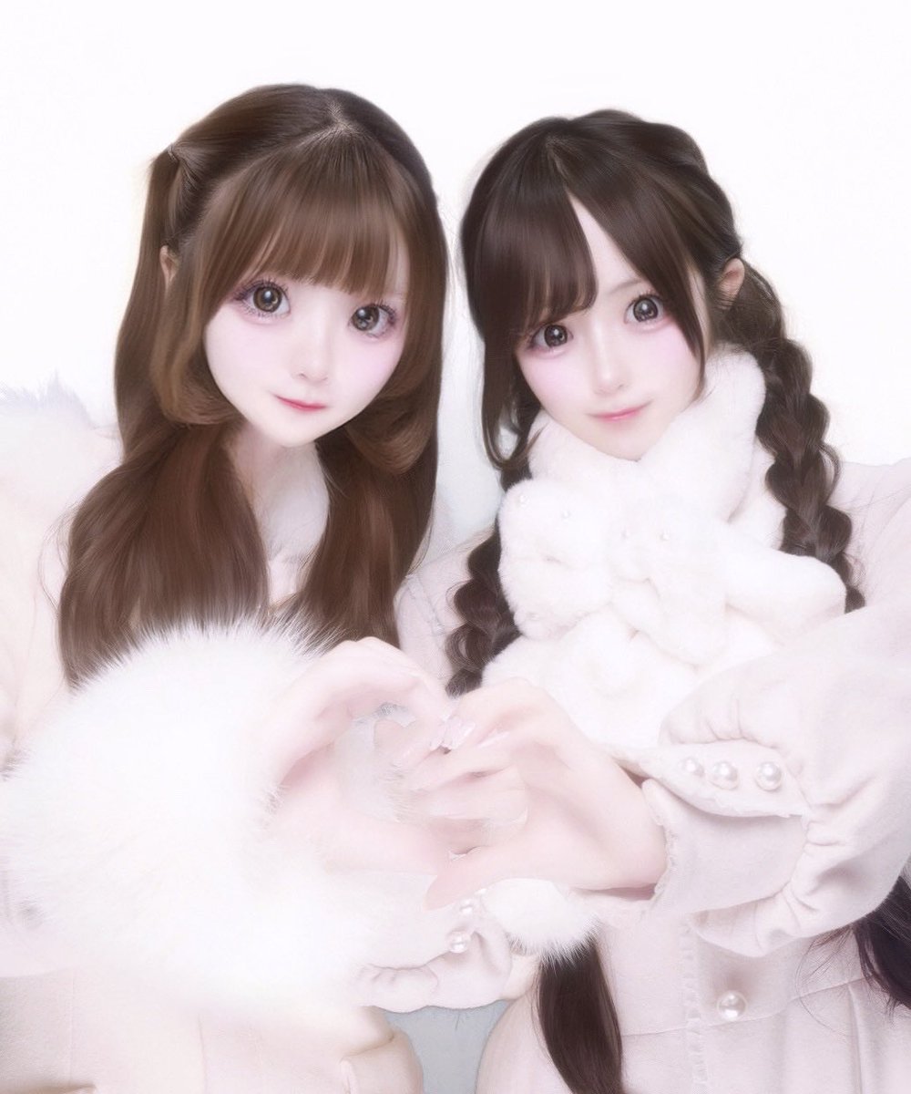 meltyfrill_'s tweet photo. ♡ @kanon__doll 🎀⟡.·

かのんちゃん二十歳のお誕生日おめでとう ♡
今年も変わらずお祝いできて幸せ .ᐟ ྀི 中学校の教室で声を掛けてくれたあの日からずっとずっと大好きで大切なおともだちです、出逢ってくれてありがとう ♡　この先の人生もたくさんの愛と幸せで溢れるよう祈っています 🦢ྀི♪ https://t.co/0J3BQJ2OVP