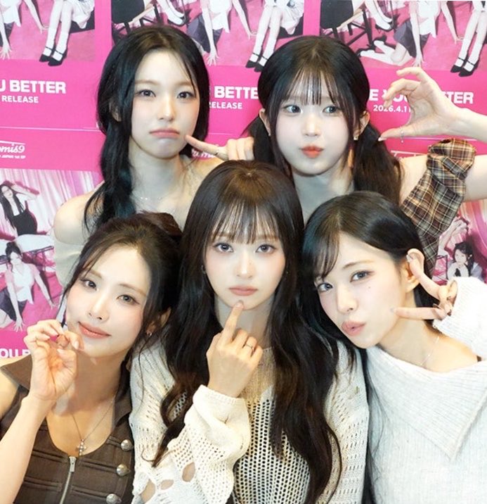 이사 tweet media