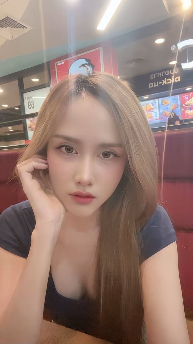 สาวสองยังไม่แปลง tweet media