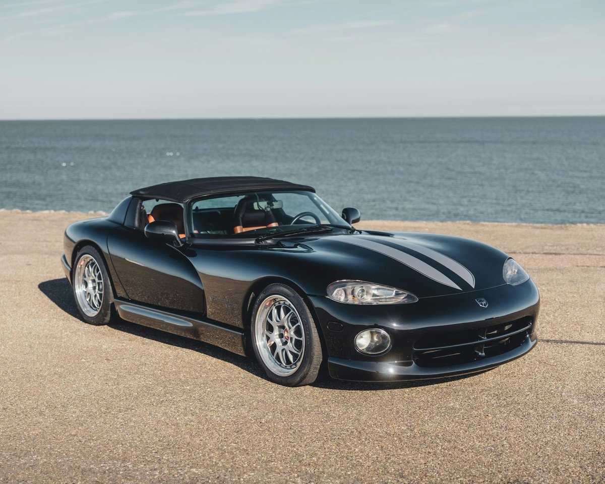 Rinoire's tweet image. #SuperCarSaturday
#Dodge Viper RT-10