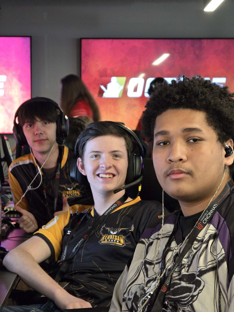 KSU Apex Legends tweet media