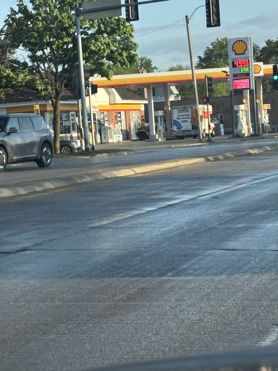 anthony_tcb's tweet photo. This is not right. $.40 higher than last time I filled up. The cost of everything is ridiculous.  I paid $56 for two turkey burgers one French fry, two chocolate shakes this past Thursday afternoon. Something has to change. https://t.co/gsn04JGsFw
