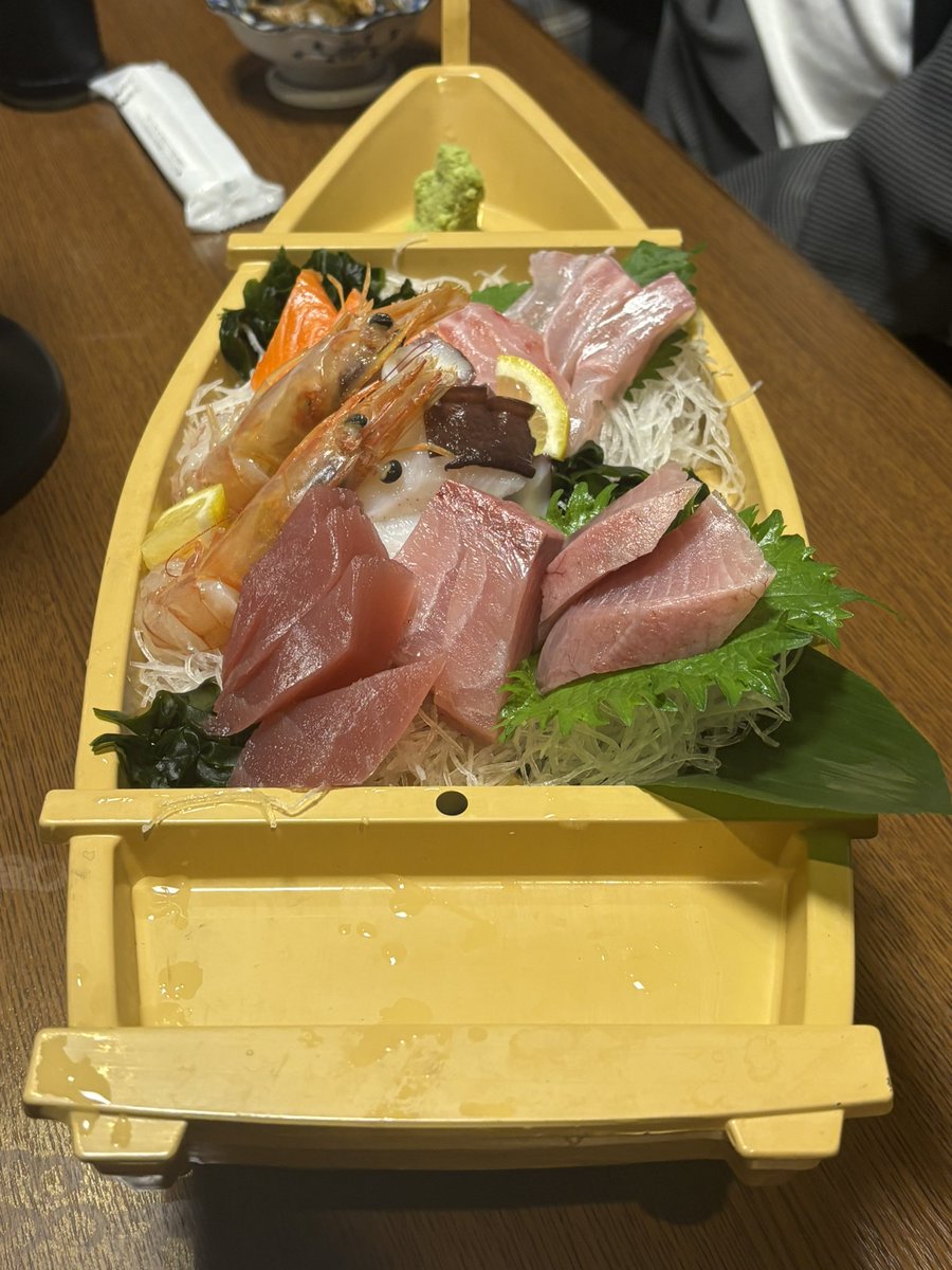 鷹の爪 tweet media