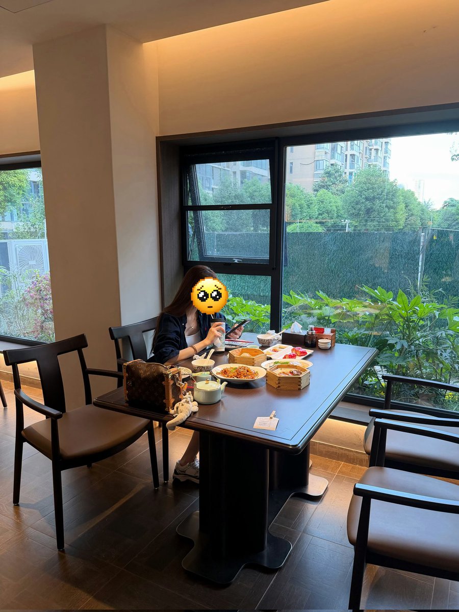 说好的爱情呢 tweet media