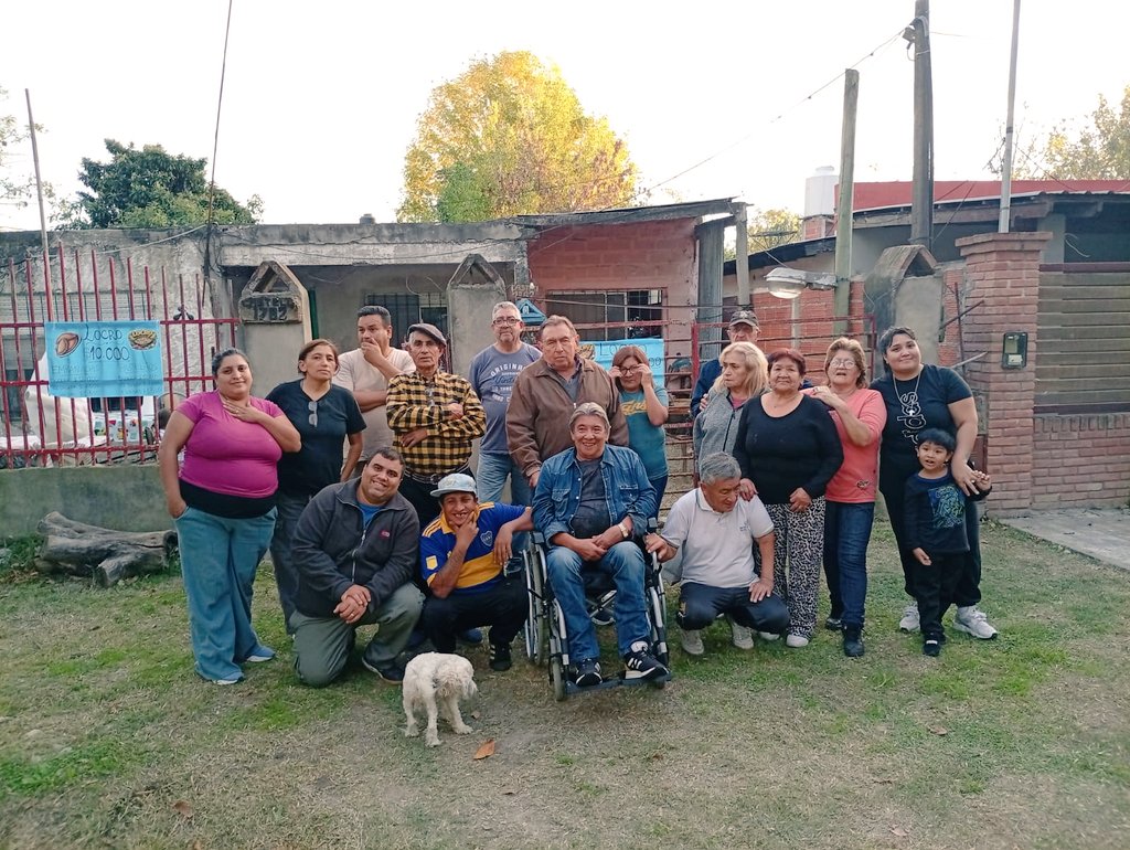 laura8673's tweet photo. #Estefinde Buen dia equipo Ayer hermoso día en familia comiendo Locro hecho por mi hermana Blanca Vega desde San Vicente bs as https://t.co/OyDOrDEcye