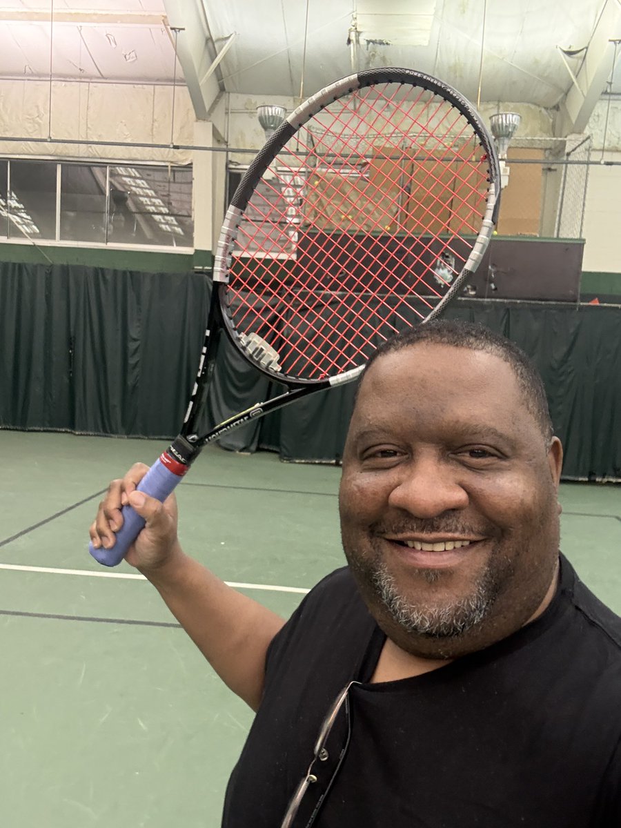 elassiter1's tweet photo. Playing a little tennis 🎾 today https://t.co/te3bglBeJw