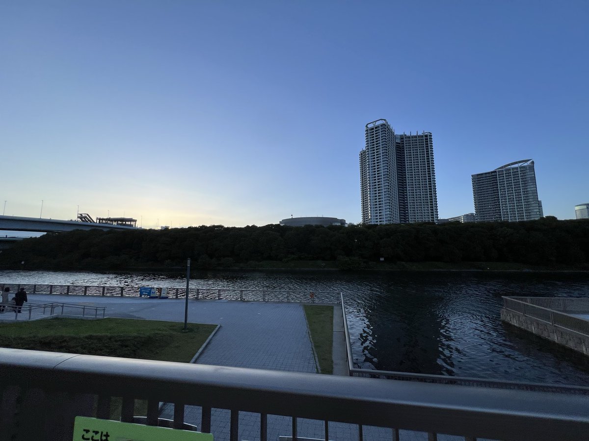 fuyu_haruru's tweet photo. 生の #getwild はヤバかった😆
そして、あの景色も感動も忘れちゃいけない
キッカケをありがとうございます✨
#TNNETWORK
#QUANTUM
#量子もつれ https://t.co/pDlLdVpTGg