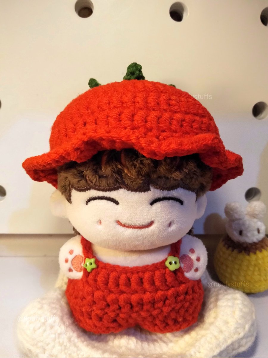 nooly🍅⭐ | cute crochet thingz tweet media