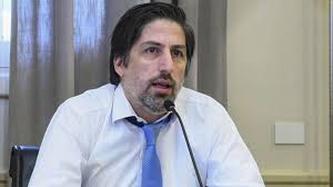 "Es algo inconcebible que haya un poder del Estado que a partir de una ley que no fue aprobada una sino dos veces, la segunda con mayoría especial, dislate lo que debe ser el cumplimiento del financiamiento universitario"
<a href="/trottanico/">Nicolás Trotta</a> con <a href="/DrJorgeRizzo/">Jorge RiZZo GdD #La47</a> por #AM590 
#RiZZo590
#Radio