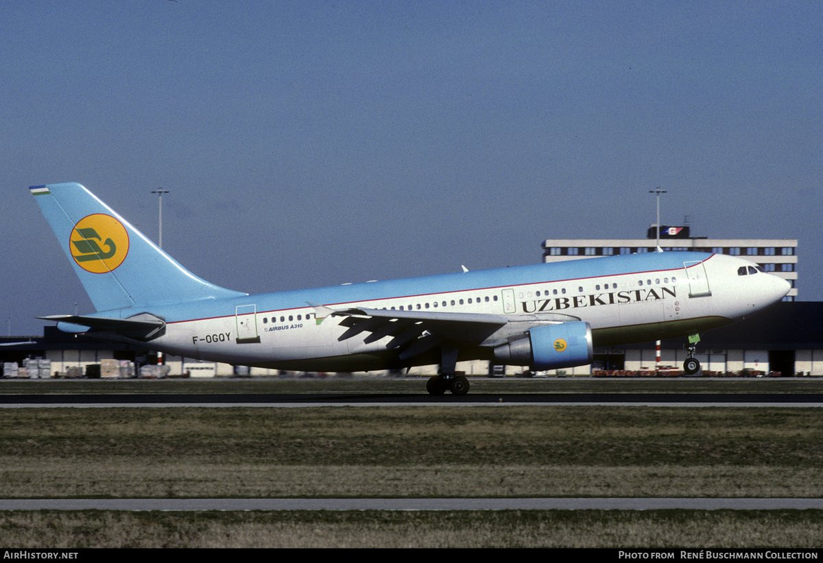 n194at's tweet image. Uzbekistan Airways 
Airbus A310-324 F-OGQY
AMS/EHAM Amsterdam Airport Schiphol
April 12, 1996 
Photo credit Joop de Groot 
#AvGeek #Airline #Aviation #AvGeeks #Airbus #A310 #Uzbekistan #AMS @Schiphol #Amsterdam 🇺🇿