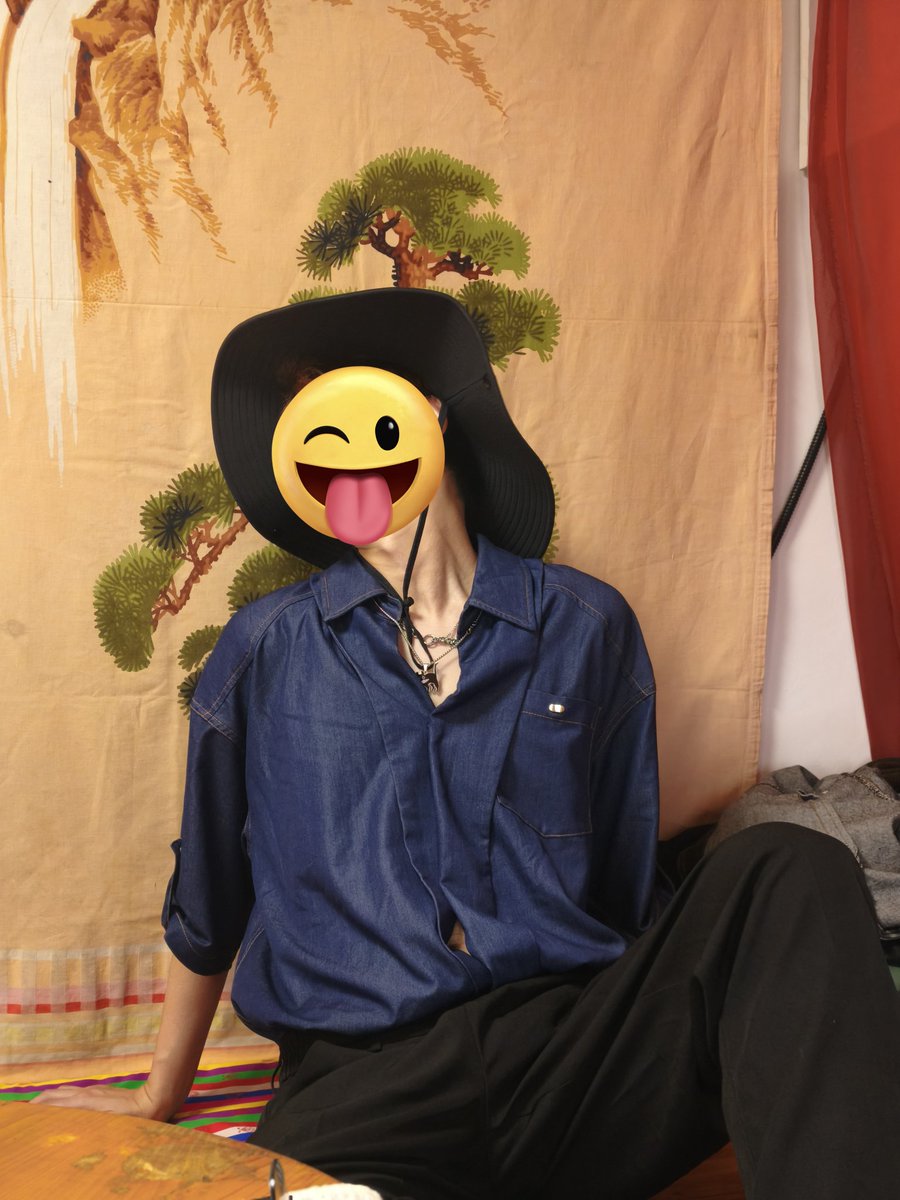 ancorisancor's tweet photo. 长春有没有投喂的🤤
也想被舔脚👅 https://t.co/zOZAR7Fso9