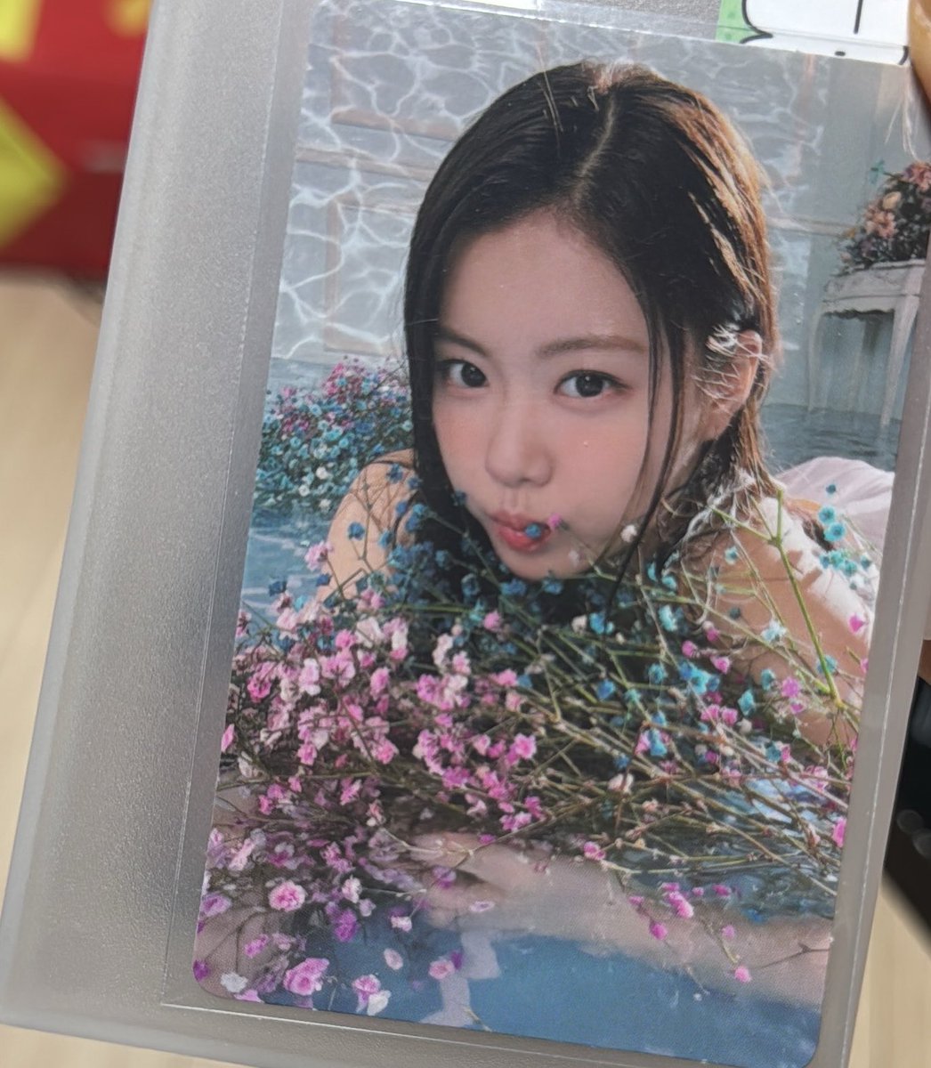 fislaxo's tweet photo. 전 르세라핌 김가람 포카 양도해요
0.3에 판매할게요.
하자 따로 없습니다.

김가람 Kim garam https://t.co/5IxNGhyPvL