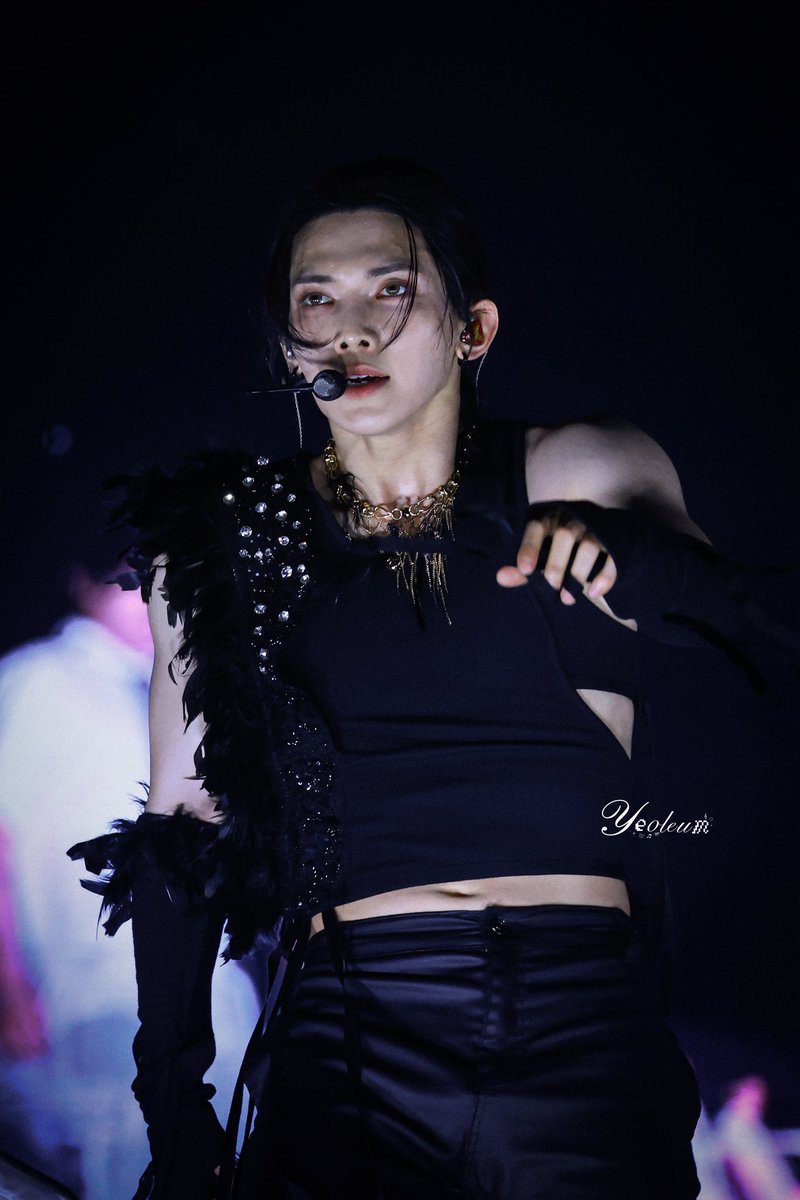 kyyllmm's tweet photo. 𝑹𝒊𝒔𝒊𝒏𝒈 𝒘𝒊𝒕𝒉 𝒕𝒉𝒆 𝑺𝒖𝒏𝒓𝒊𝒔𝒆🪶

#ATEEZ #에이티즈 
#YEOSANG #여상 https://t.co/pZYbaZBZQl