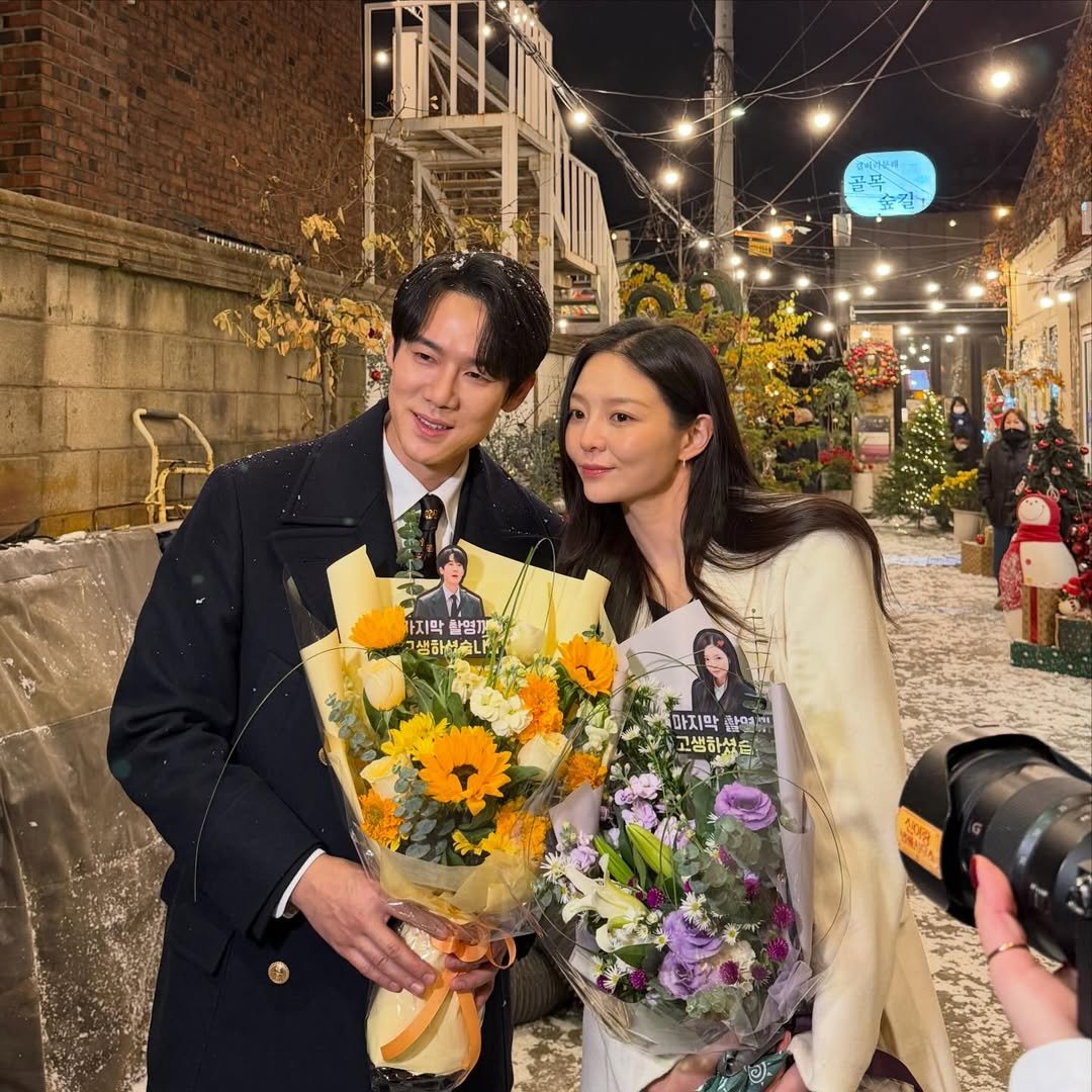 TheAnnyeongOppa's tweet image. Are you ready for the "Phantom Lawyer" finale? 🥹

📷: esom_

#PhantomLawyer #YooYeonSeok #Esom