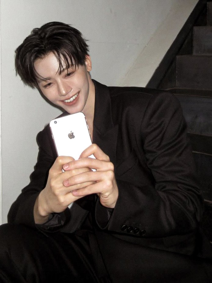 𝙮𝙤𝙪𝙧 𝙛𝙖𝙩𝙝𝙚𝙧 tweet media