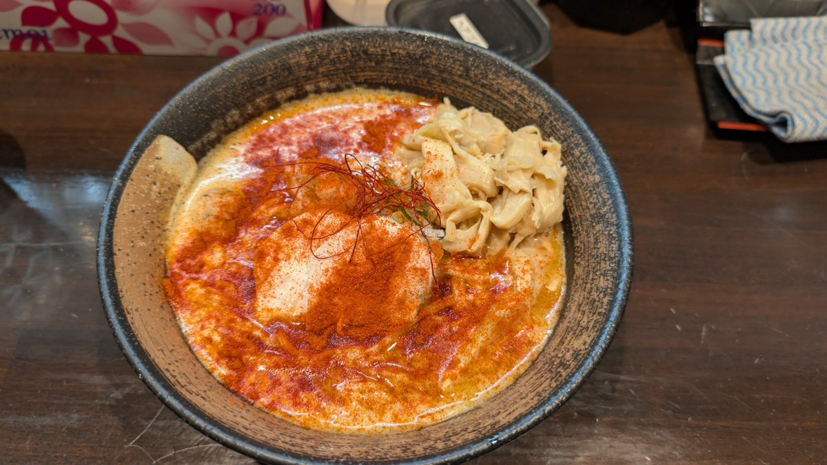 のりすけ tweet media