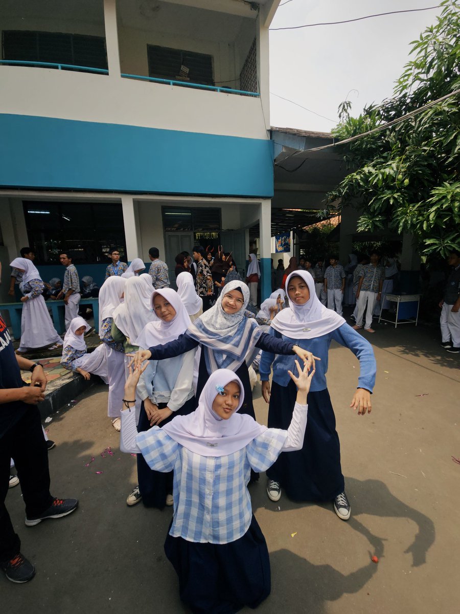 Wiwi Ar. tweet media