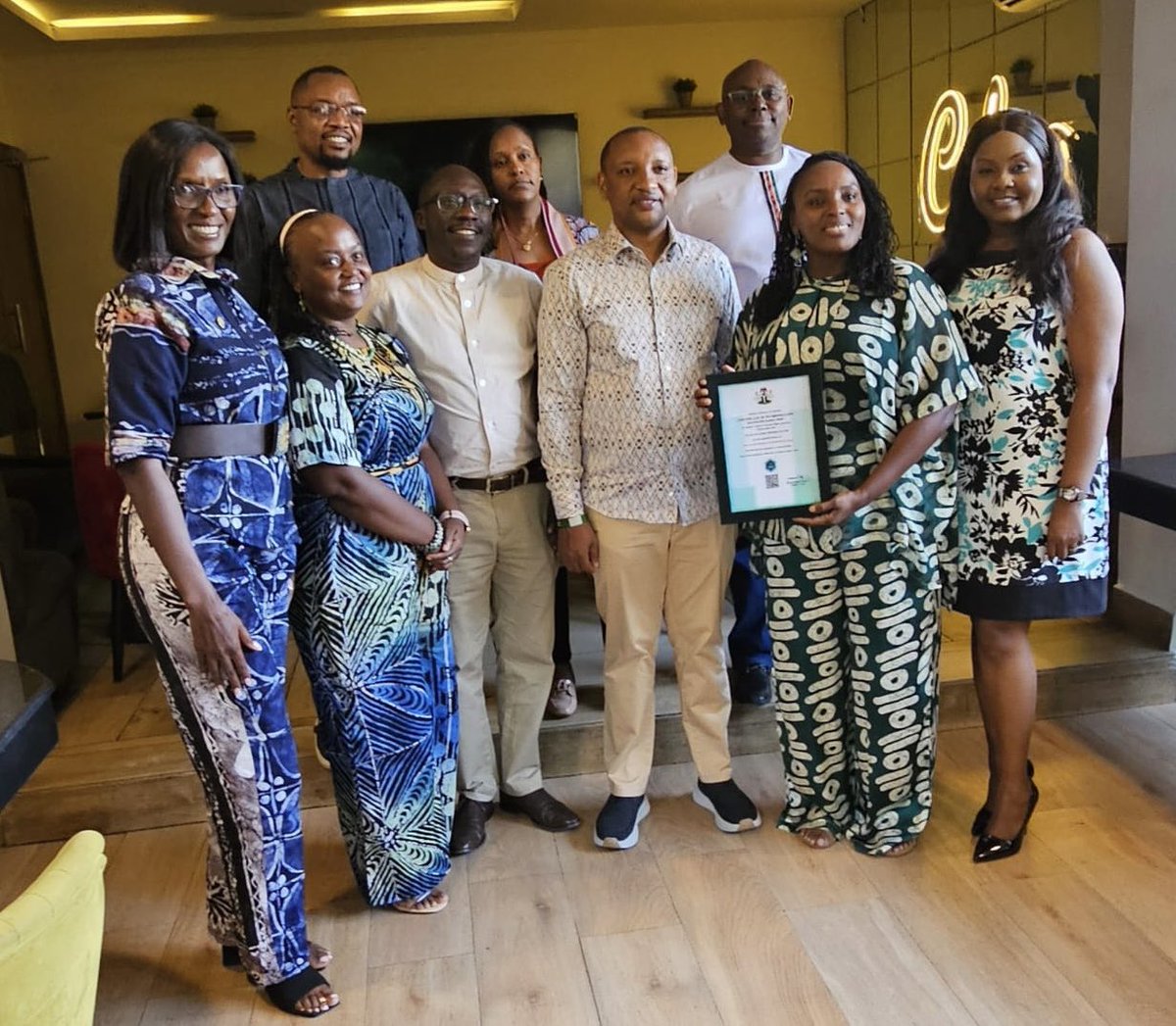 KenyaHC_Nigeria's tweet photo. Yesterday, HC @IParashina witnessed the leadership handover of the Association of Kenyans Living in Abuja, commending the outgoing team, welcoming the new leadership, &amp; reaffirming the High Commission’s continued support to Kenyans in Abuja. 
@Diaspora_KE
@ForeignOfficeKE https://t.co/Q0ChK8Rhuf