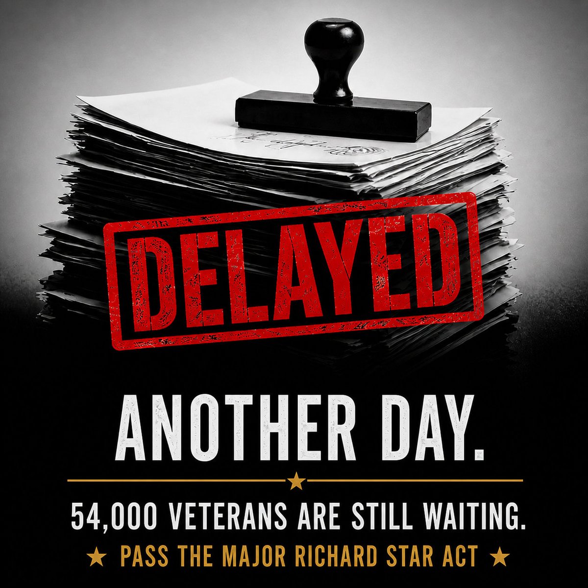 DavidWarrenVet's tweet photo. The Senate recess has begun.
9 days off.
0 votes.
79 ready.
414 days stalled in SASC.
54,000 still waiting.
#MajorRichardStarAct #SASC https://t.co/JG6kH5bi7w