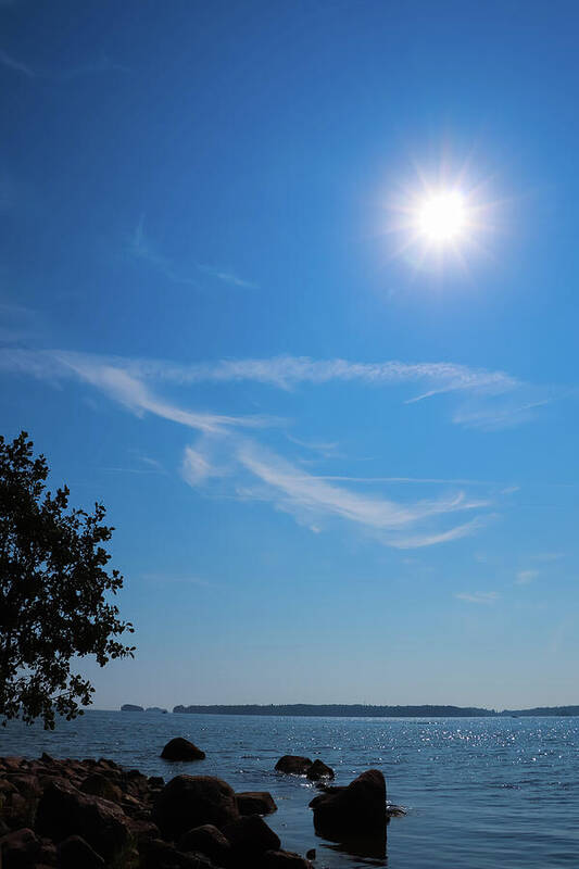 HurmerintaArt's tweet image. The Sun Sky And The Sea Is All I Need.

#sun #sky #wallart #sea #nature #sunshine 
 johanna-hurmerinta.pixels.com/featured/the-s…