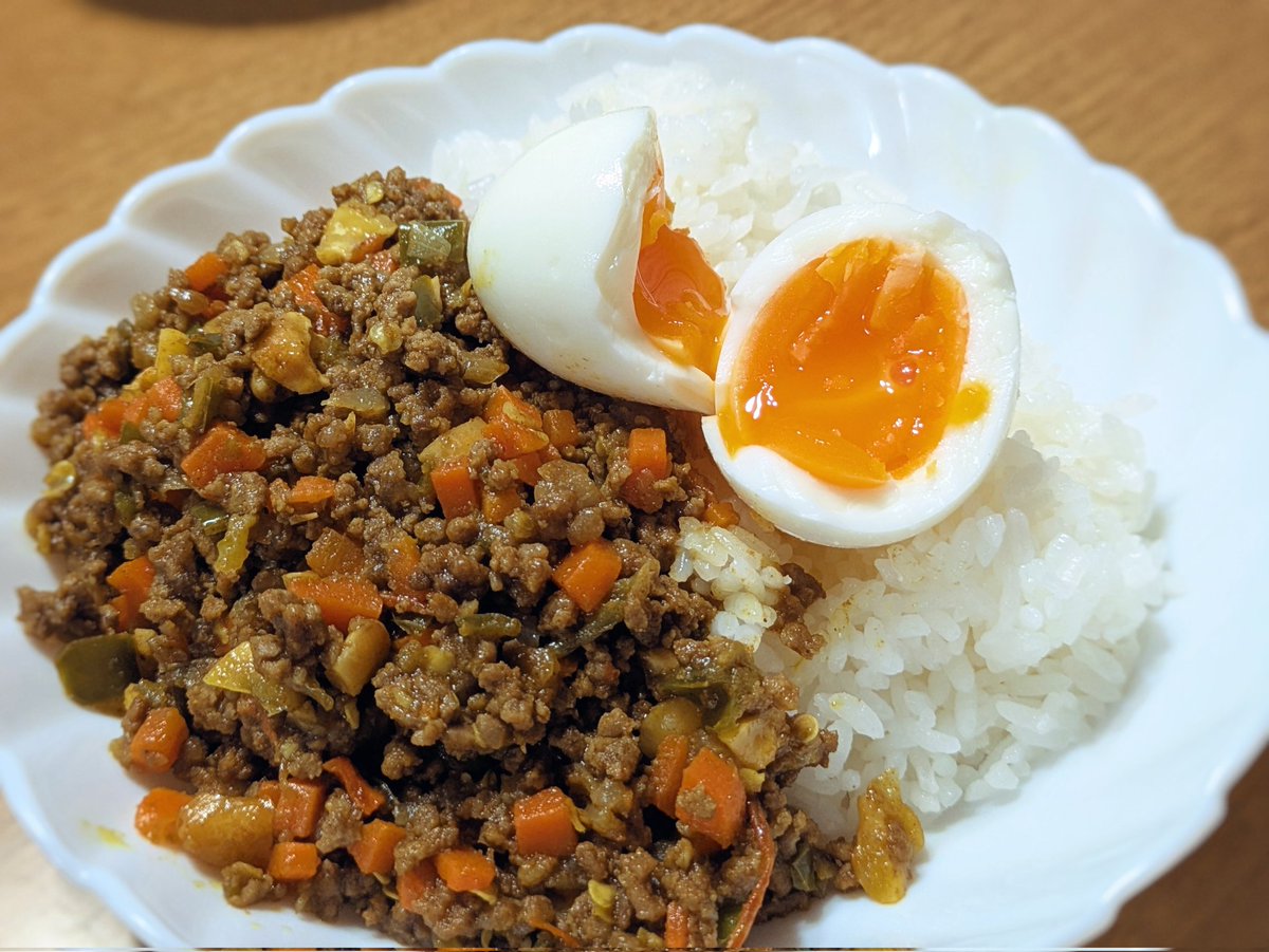 ささむ tweet media