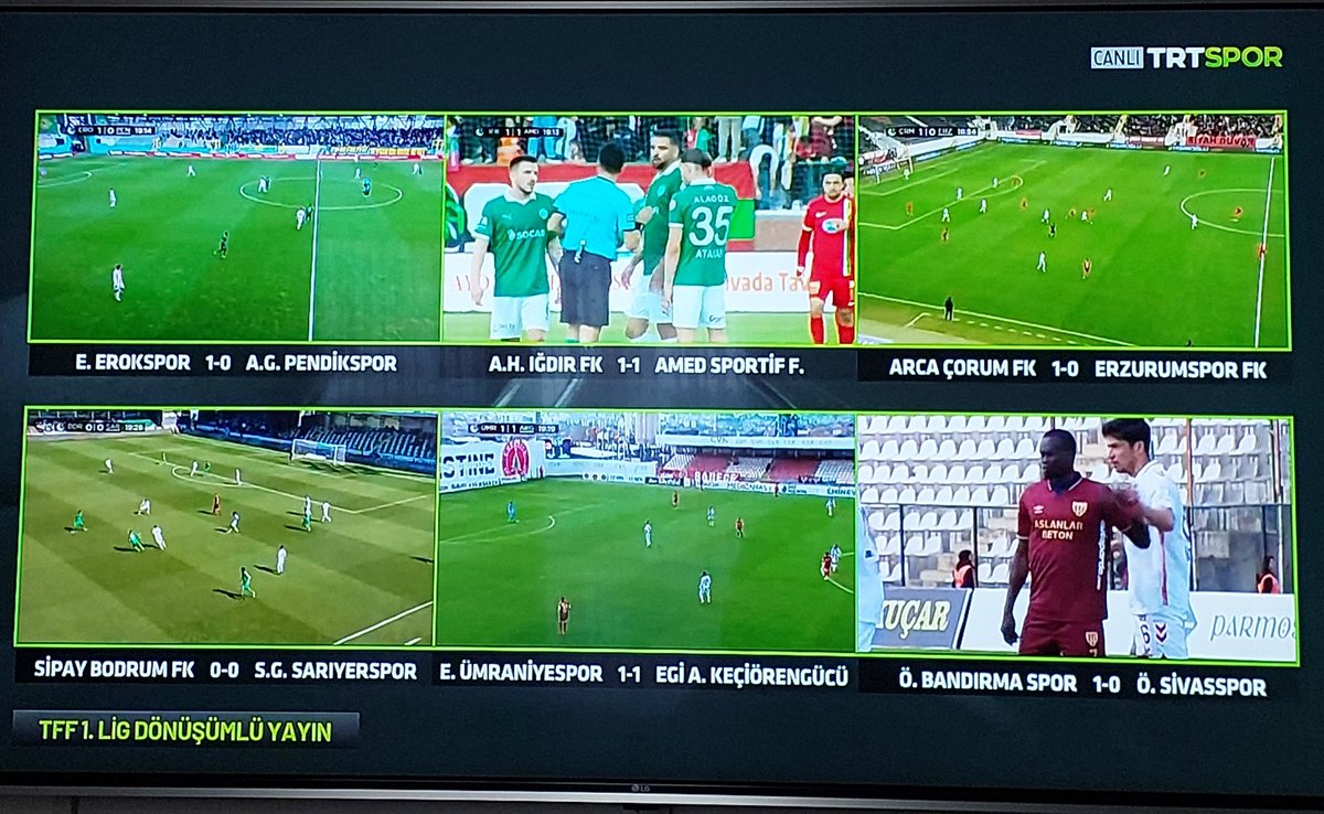 egeada18's tweet photo. Psg-Bayern maçından sonra en zevkli 90 dk yaşanıyor https://t.co/9kE9H1c0bl