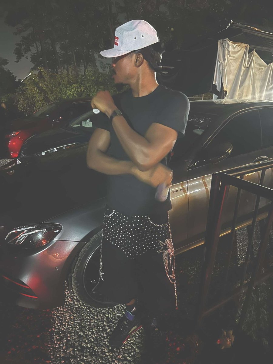 papiionx's tweet photo. https://t.co/Sj7lpsKbrc